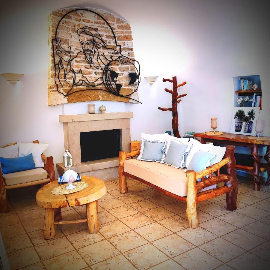 Masseria Quis Ut Deus 크리스피아노 외부 사진