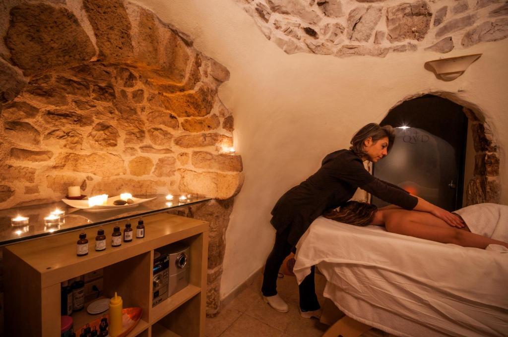 Masseria Quis Ut Deus 크리스피아노 외부 사진